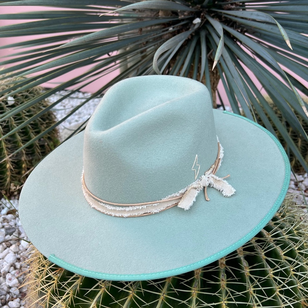 Mint green fedora hat 100% Australian Wool With Leather and cloth ribbon new